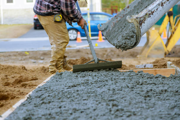 Best Driveway Concrete Repair  in Brenham, TX